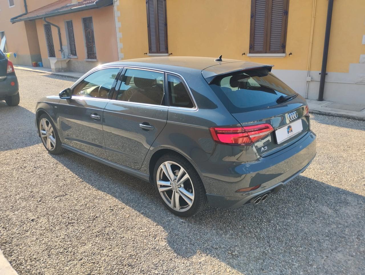 Audi A3 SPB TFSI 150CV S tronic Business SLINE