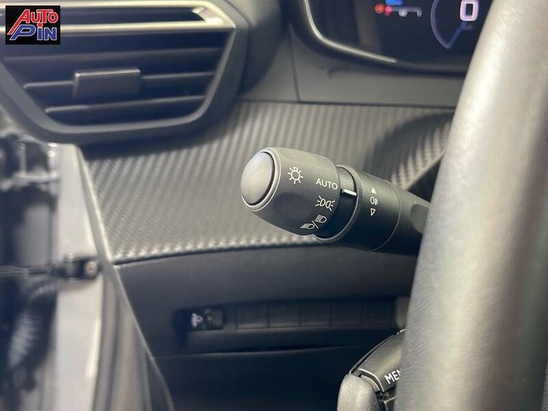 Peugeot 208 Allure PureTech 100 S/S *PROMO*