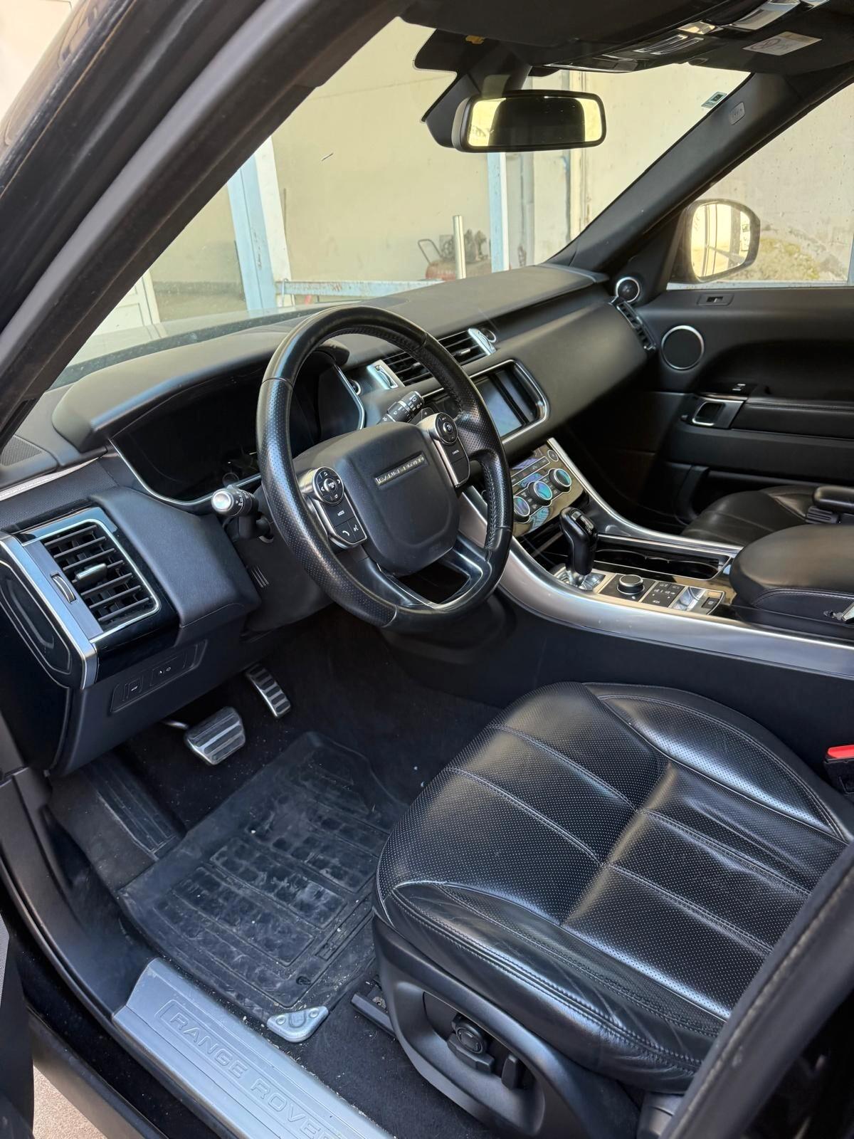 Land Rover Range Sport 3.0 TDV6 HSE Dynamic