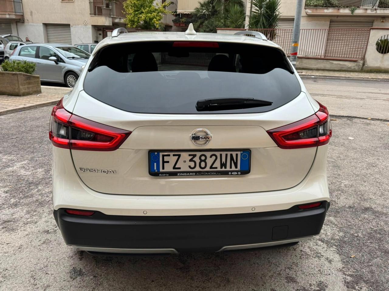 NISSAN QASHQAI 1.5 DCI 115 CV N-TEC TETTO+NAVI+RETROCAMERA