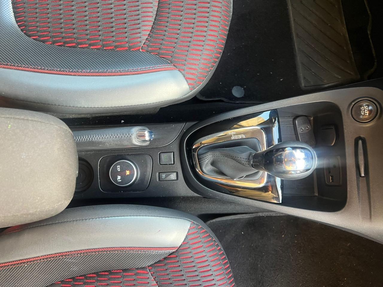 Renault Captur 1.5 dCi 90 Cv Cambio Automatico FULL