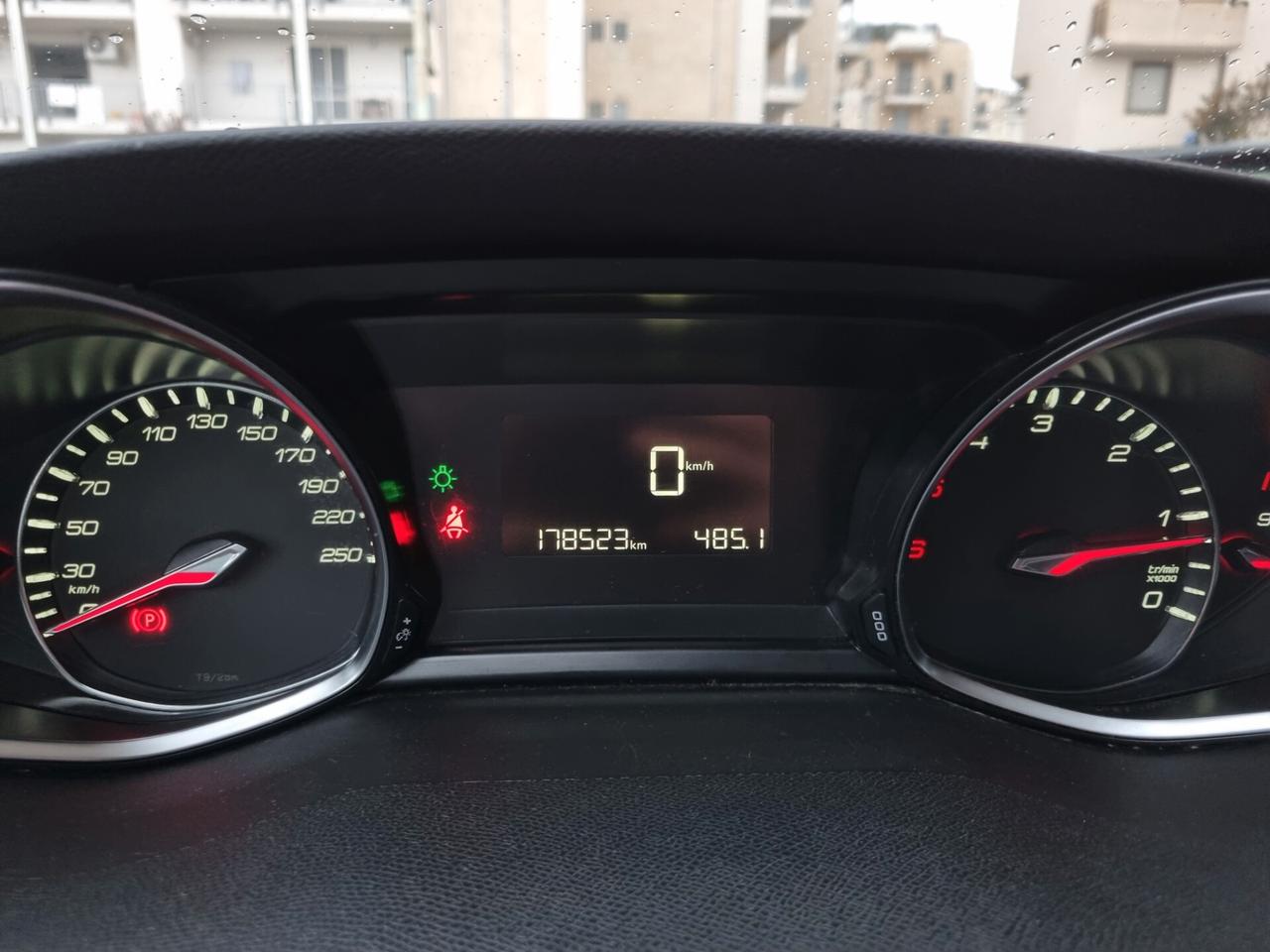 Peugeot 308 II SW 1.6 bluehdi Allure s&s 120cv