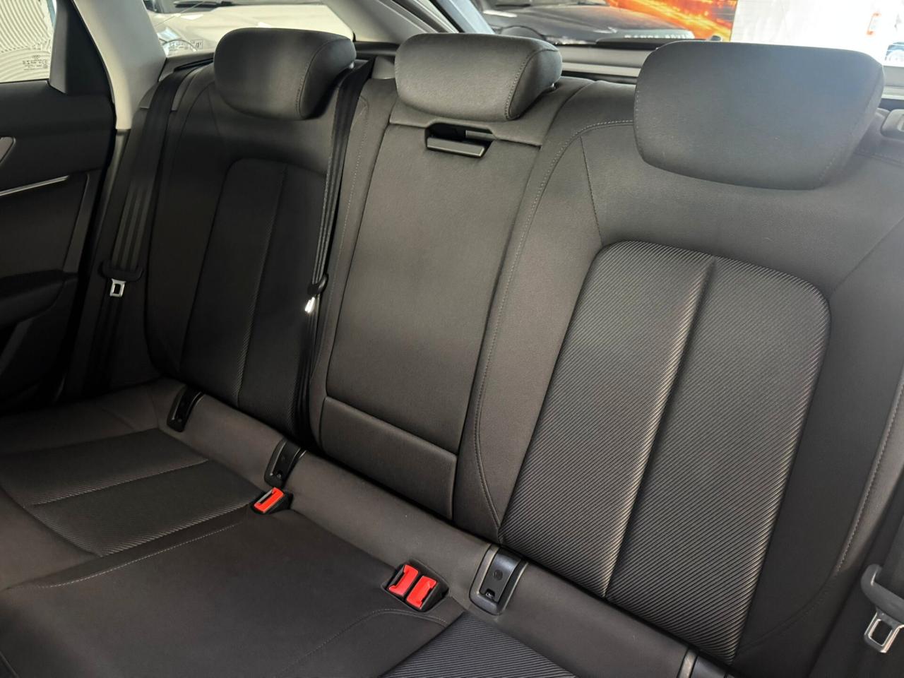 Audi A6 Avant 40 2.0 TDI S tronic Business Design