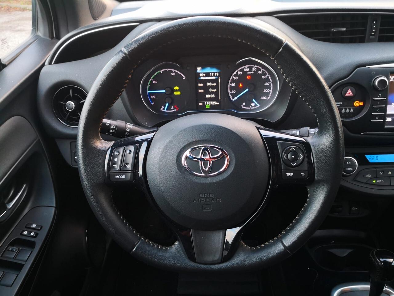 Toyota Yaris 1.5 Hybrid 5 porte Trend "White Edition" Automatic