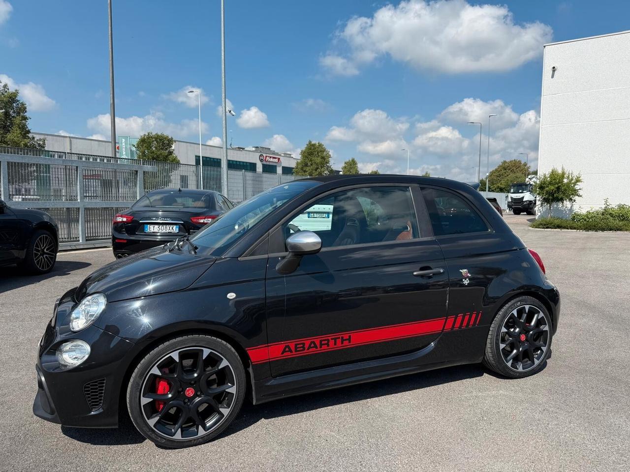 Abarth 595 C 1.4 Turbo T-Jet 180 CV Competizione
