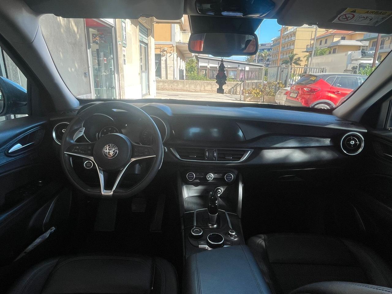 Alfa Romeo Stelvio 2.2 Turbodiesel 190 CV AT8 Q4 Business