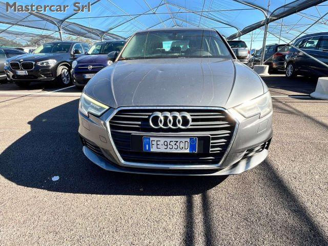 AUDI A3 A3 Sportback 1.6 tdi Business 110cv targa FE953GD
