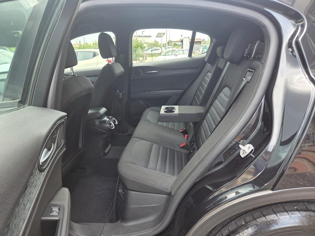 Alfa Romeo Stelvio 2.2 Turbodiesel 210 CV AT8 Q4 Super