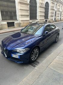 Alfa Romeo Giulia 2.0 Turbo 200 CV AT8