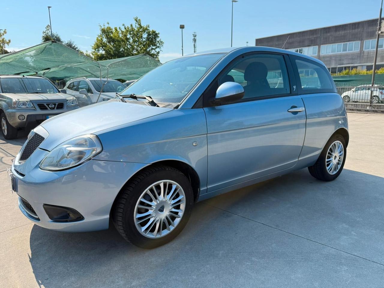 Lancia Ypsilon 1.2 pochi km 88.000km