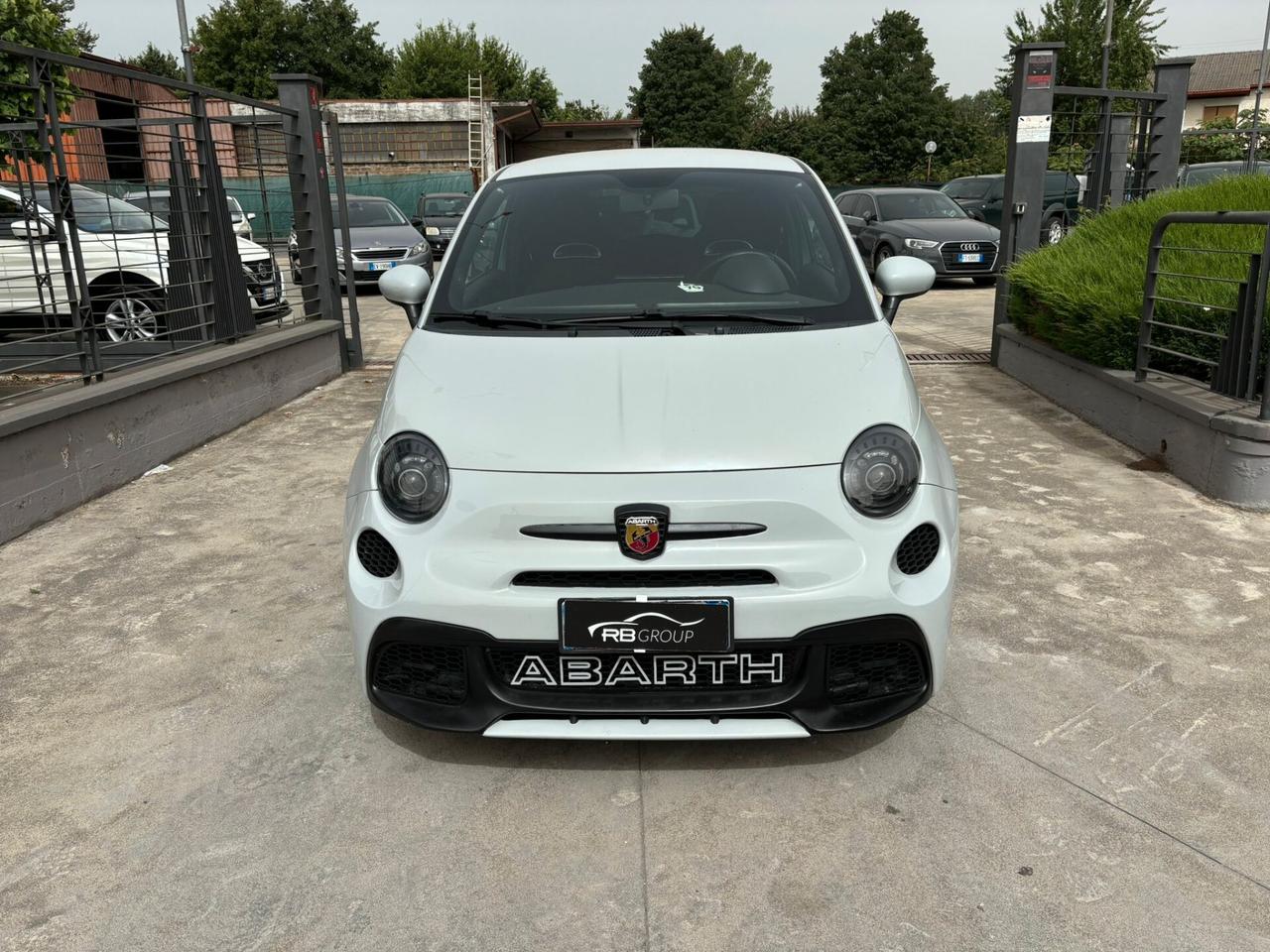 Abarth 595 1.4 Turbo T-Jet 140 CV
