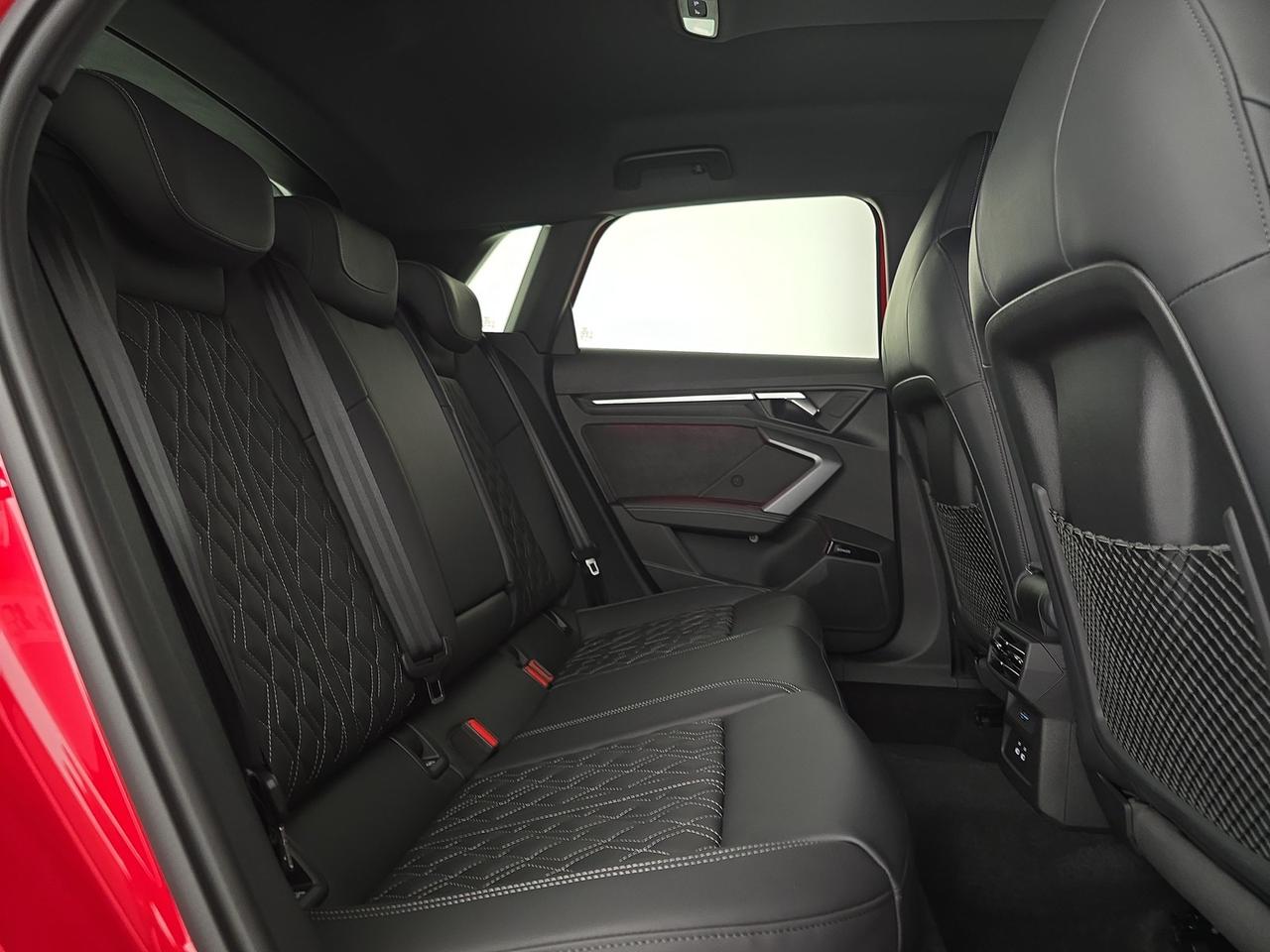 Audi A3 allstreet 2.0 tdi business s-tronic