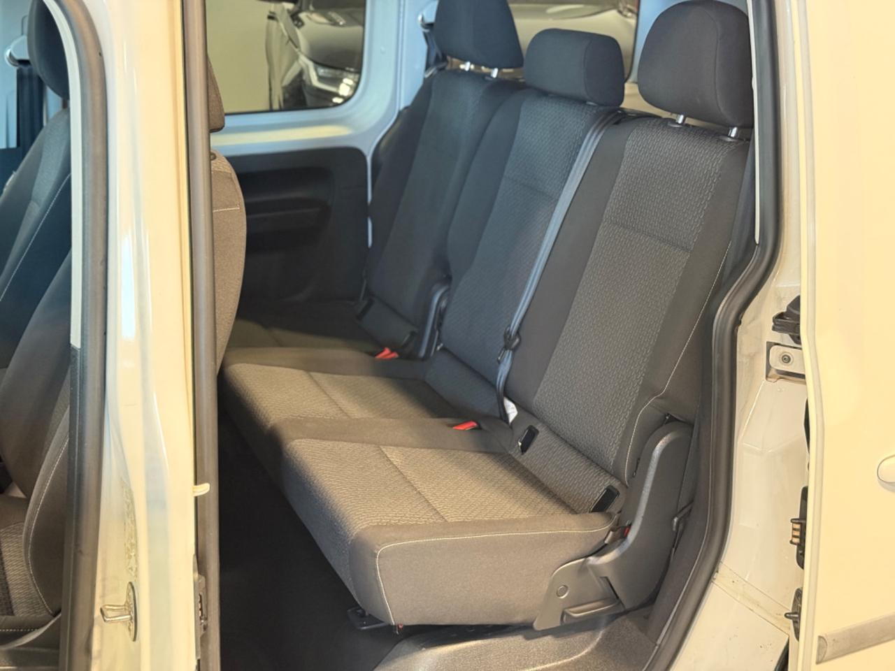 Volkswagen Caddy 1.6 TDI EURO 6!