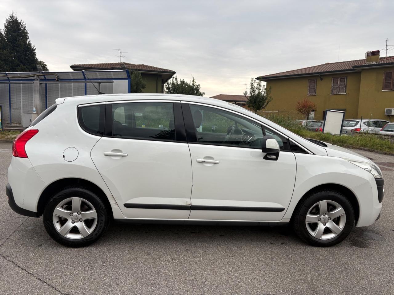 Peugeot 3008 1.6 HDi 112CV Tecno