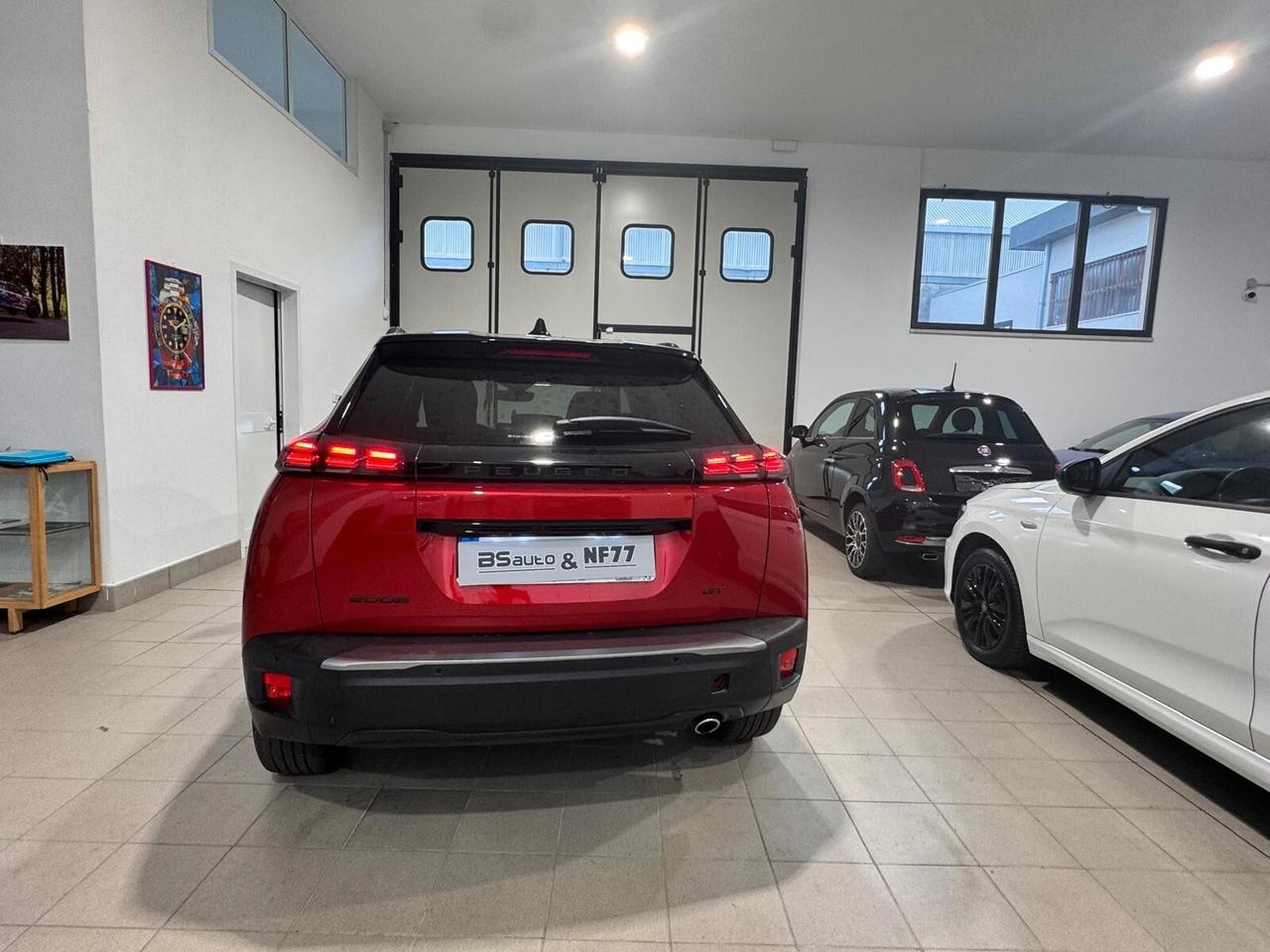Peugeot 2008 BlueHDi 130 S&S EAT8 GT