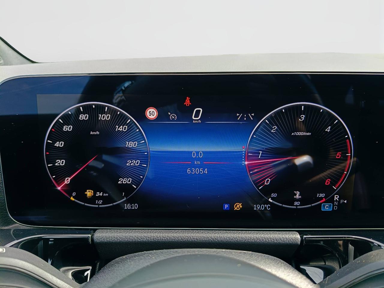 Mercedes-Benz GLA-H247 2023 - GLA 200 d AMG Line Advanced Plus auto