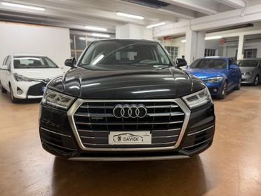 Audi Q5 40 TDI quattro S tronic Business Sport