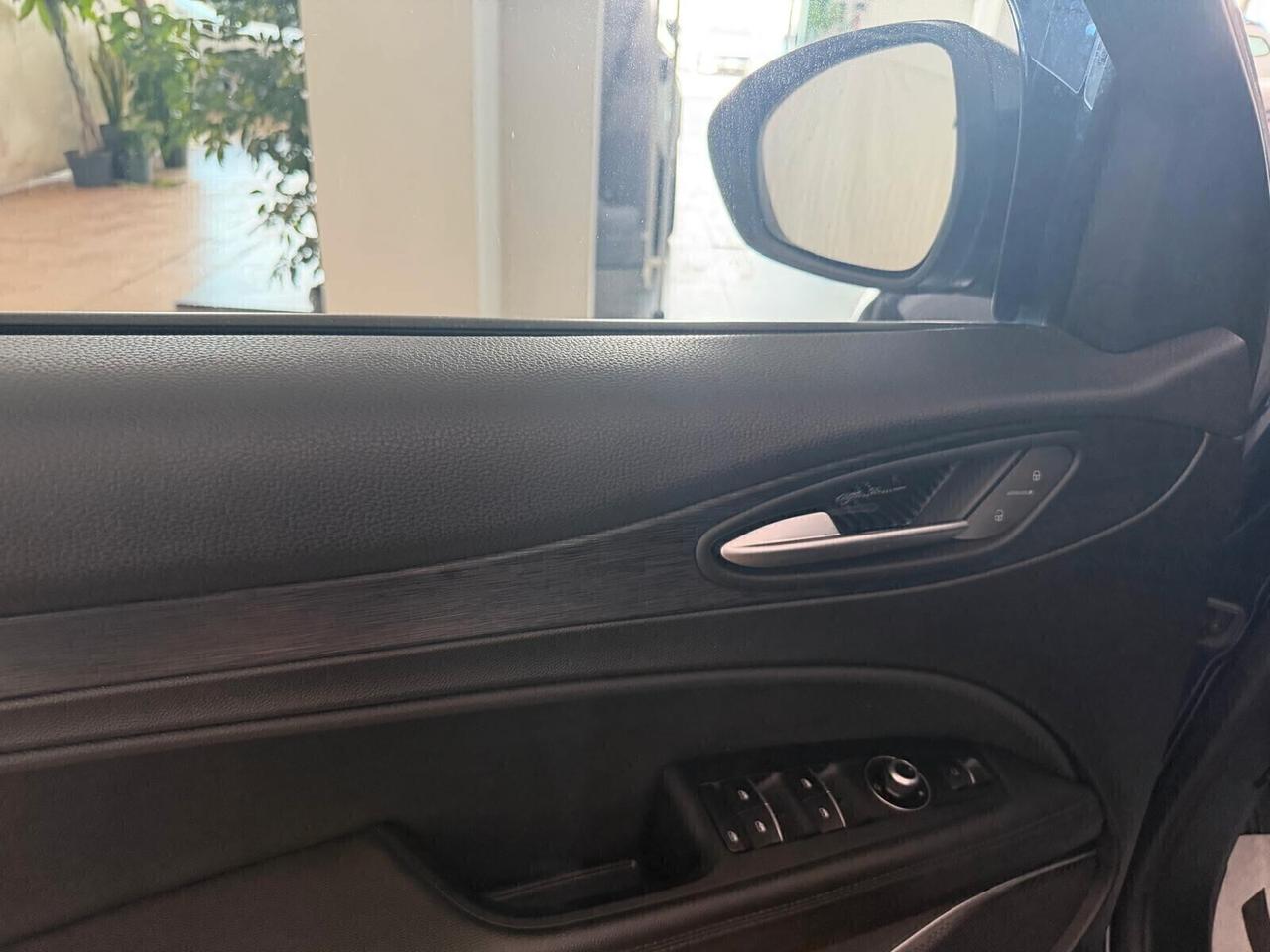 Alfa Romeo Stelvio 2.2 Turbodiesel 210 CV AT8 Q4 Executive