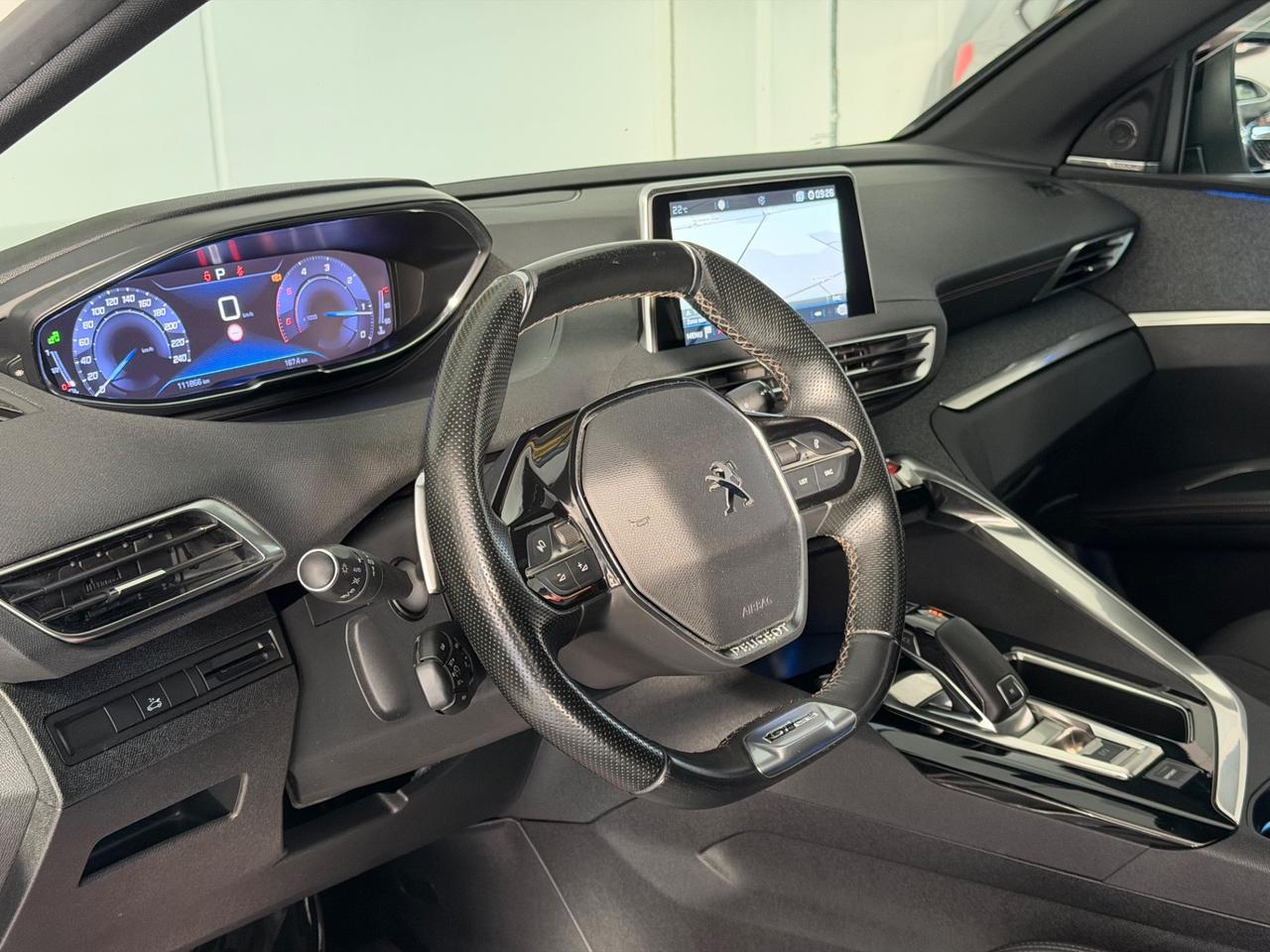 Peugeot 3008 BlueHDi 130 S&S EAT8 GT Line TETTO