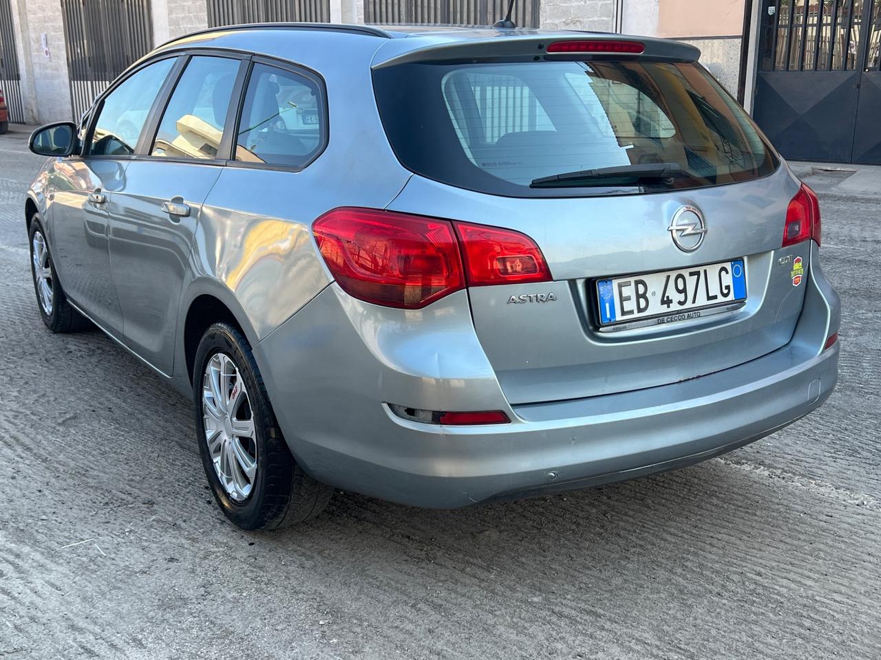 Opel Astra 1.7 Diesel Anno 2013