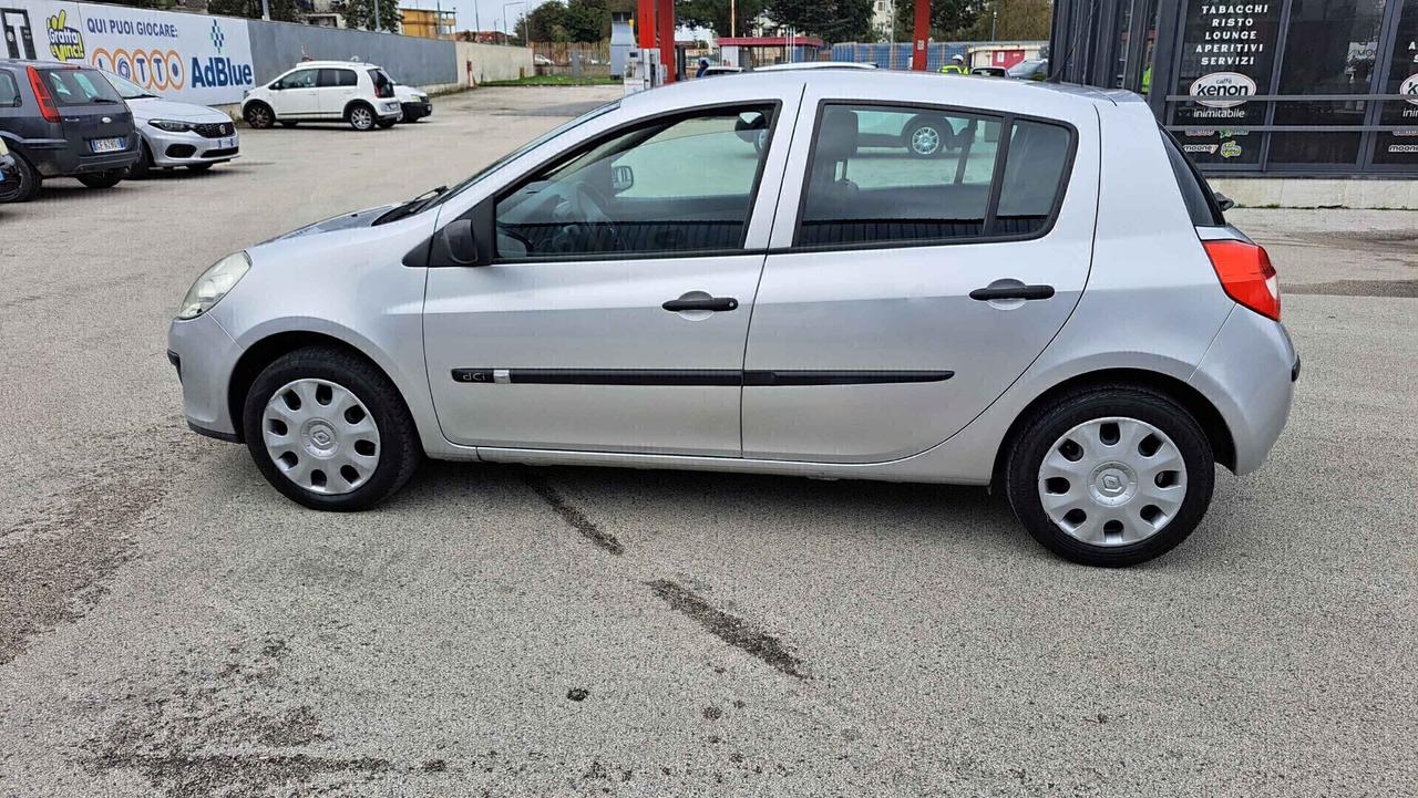 Renault Clio 1.5 DCi 70CV Confort 5 Porte