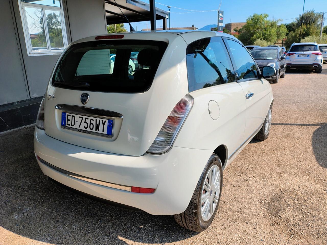 Lancia Ypsilon 1.2 Elle