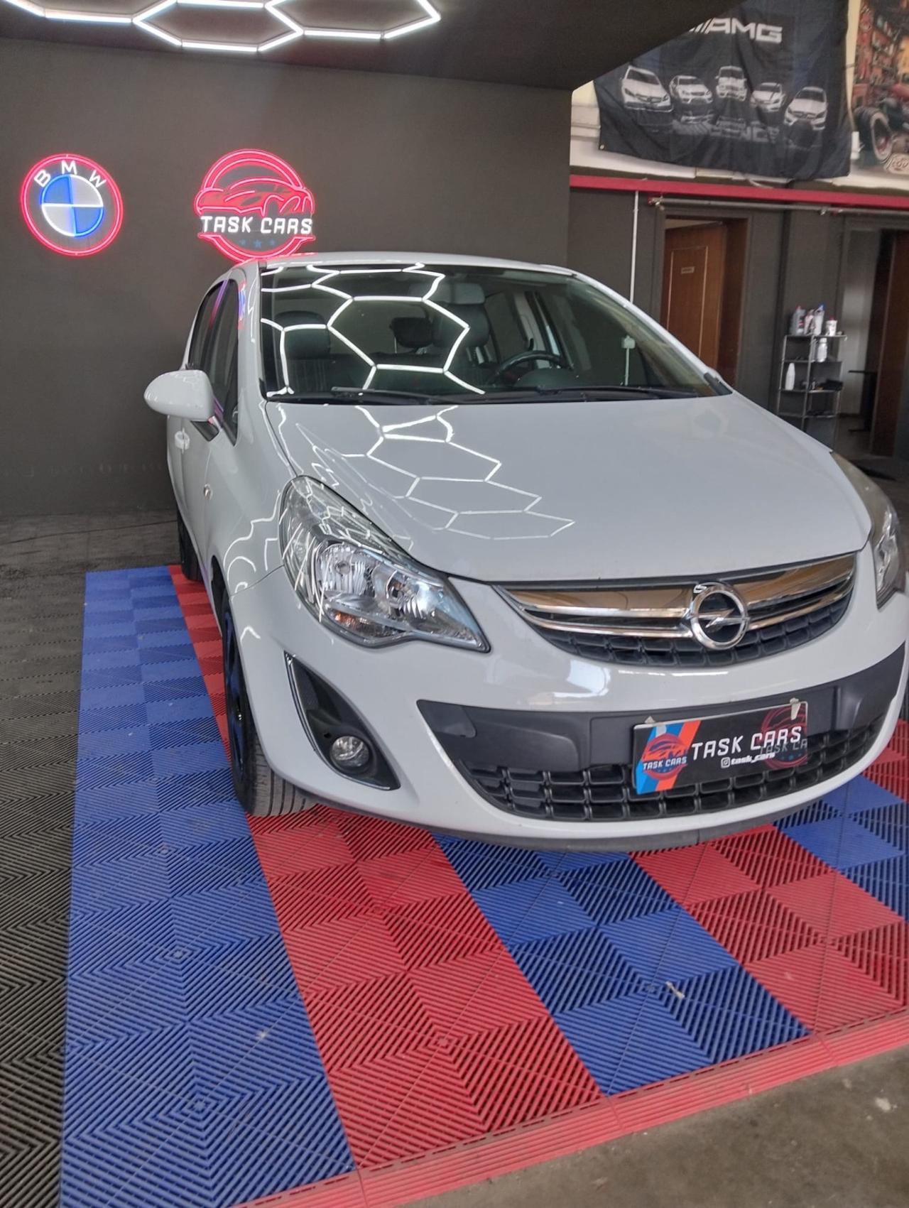 Opel Corsa 1.2 85CV 5 porte GPL-TECH One