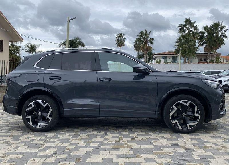 Volkswagen Tiguan R-Line 2.0 TDI 150CV DSG