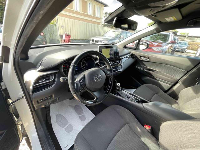 TOYOTA C-HR 1.8 BT,SafetyPack,CruiseControl,Telecam.Post.