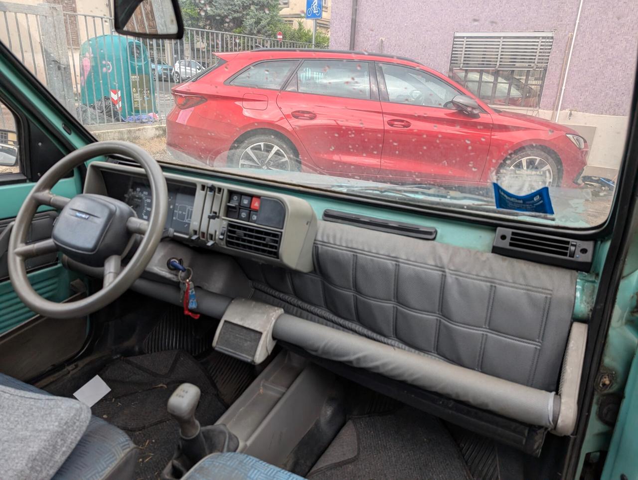 Fiat Panda 900 i.e. cat Young