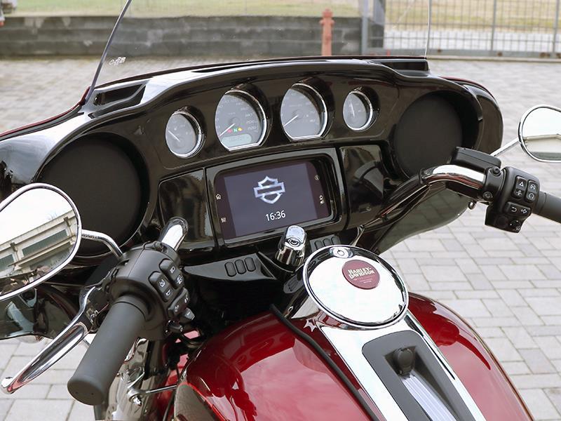 Harley Davidson Tri Glide Ultra Anniversary Specs