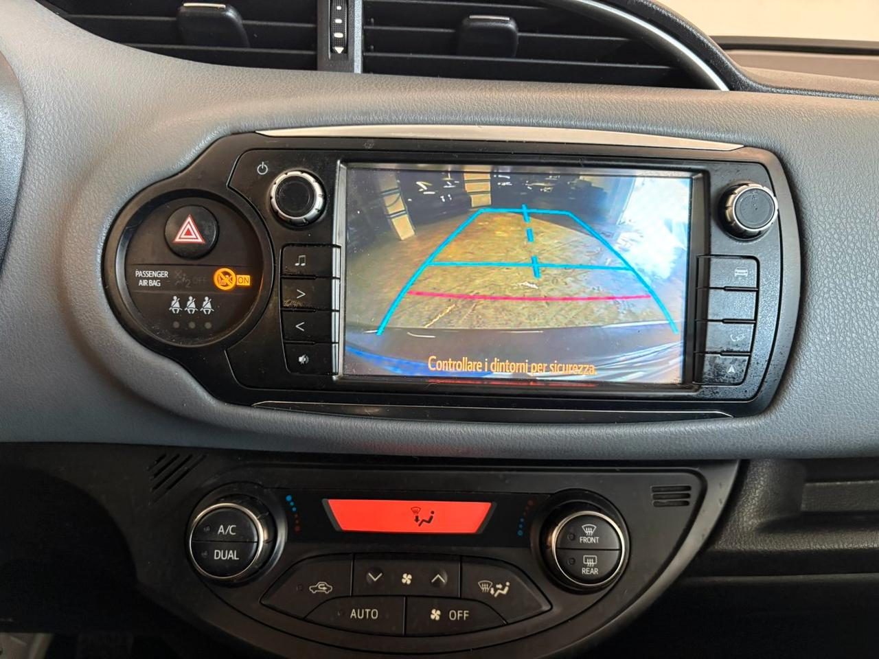 Toyota Yaris 5 Porte Yaris 5p 1.4 d-4d Active E6