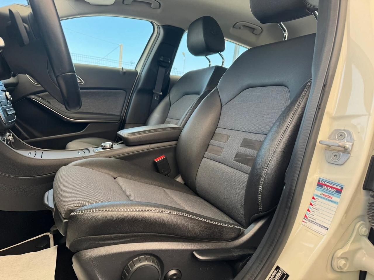 MERCEDES GLA 200 CDI 136CV UNICO PROPRIETARIO