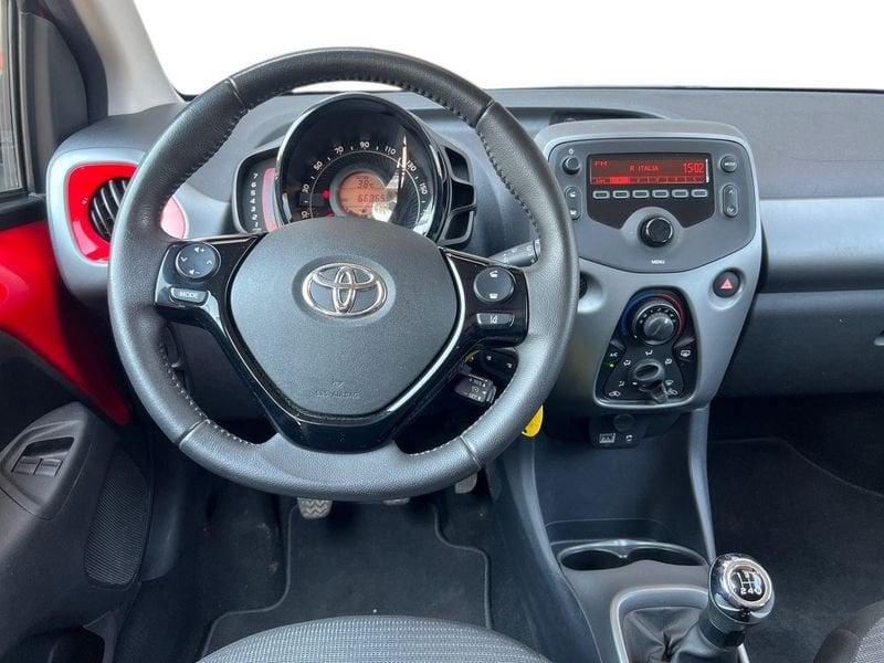 Toyota Aygo 5 Porte 1.0 VVT-i 72cv x-cool