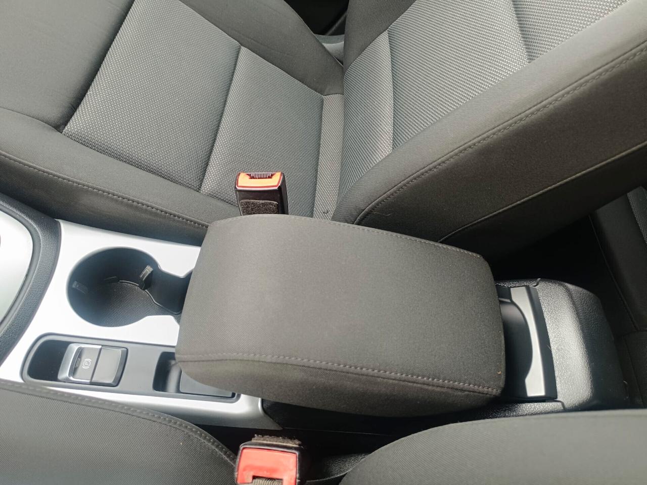 Audi Q3 2.0 TDI 120 CV Design 2017