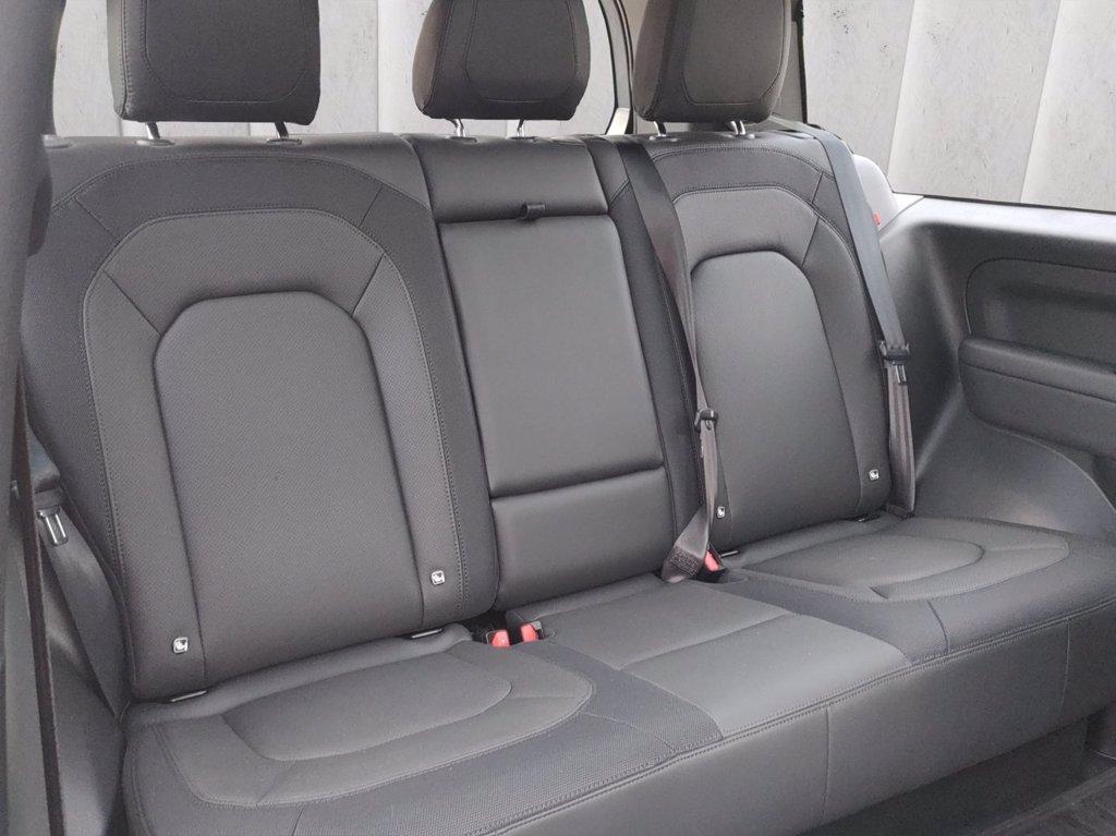 LAND ROVER Defender (2019) LAND ROVER 90 3.0D I6 250 CV AWD Auto X-Dynamic HSE del 2023