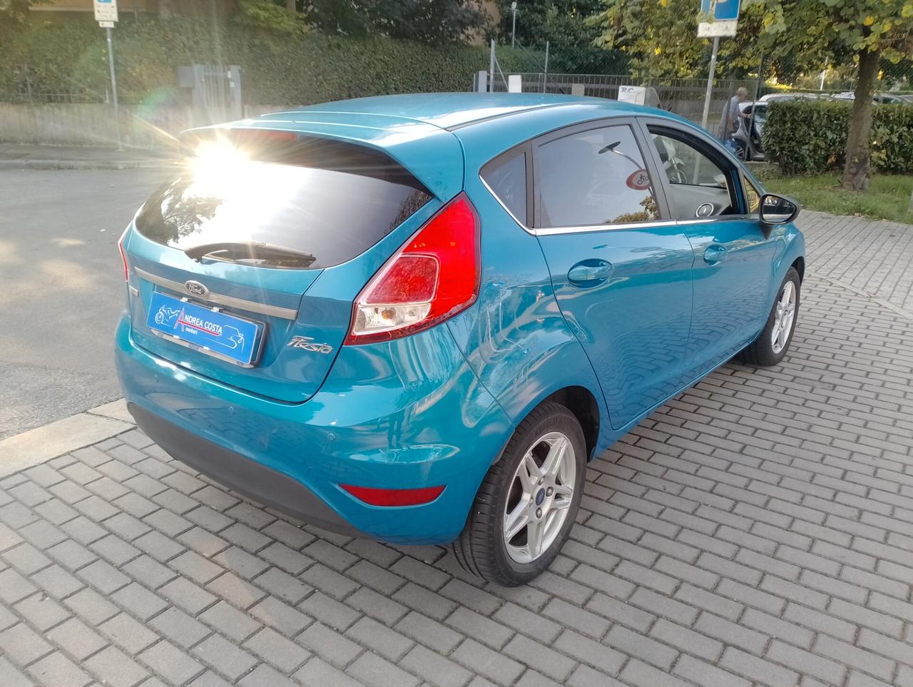 Ford Fiesta 1.0 80CV 5 porte Titanium