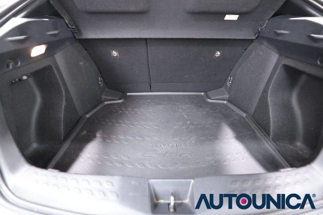 TOYOTA C-HR 1.8 HYBRID E-CVT LOUNGE FARI LED NEOPATENTATI