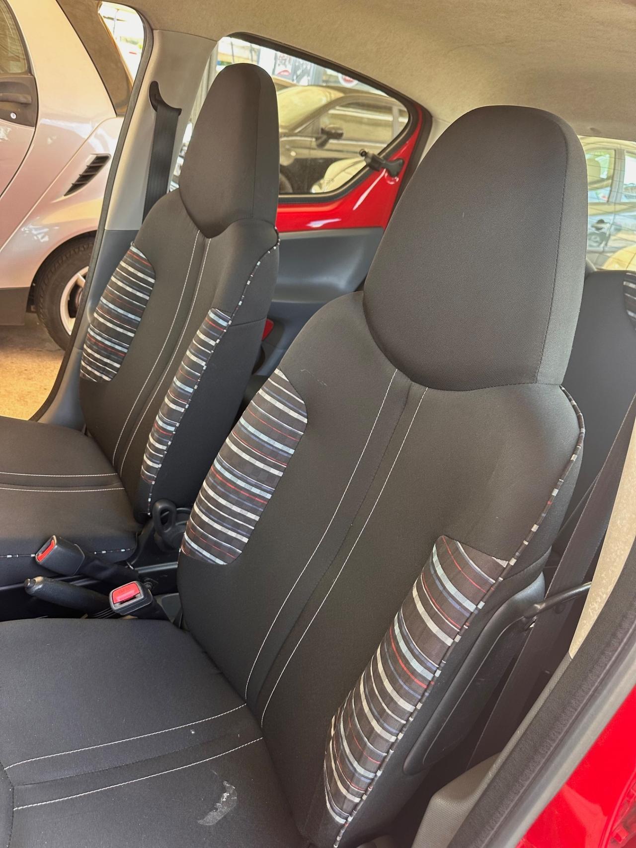 Toyota Aygo 1.0 Benzina 68 cv 5 porte Now 10/2009