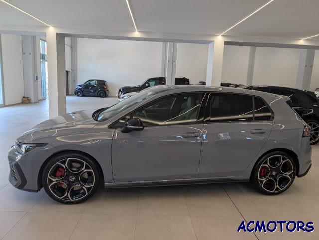 VOLKSWAGEN Golf GTI 2.0 TSI DSG GTI