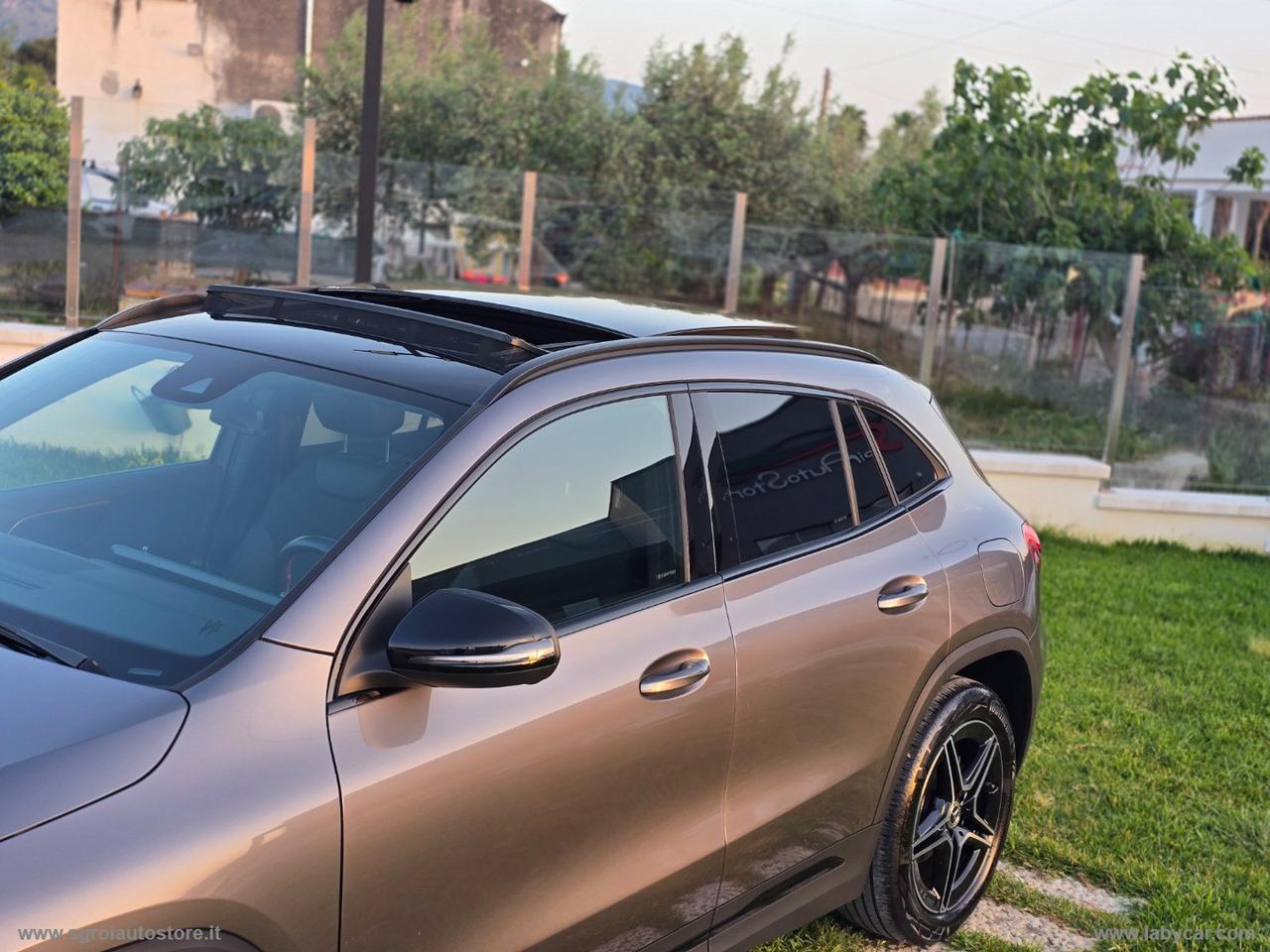 MERCEDES-BENZ GLA 180 d Automatic Premium TETTUCCIO