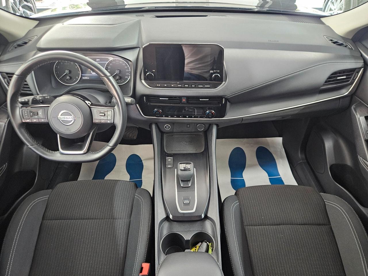 Nissan Qashqai 1.3 mhev Business 2wd 158cv xtronic - IVA ESPOSTA