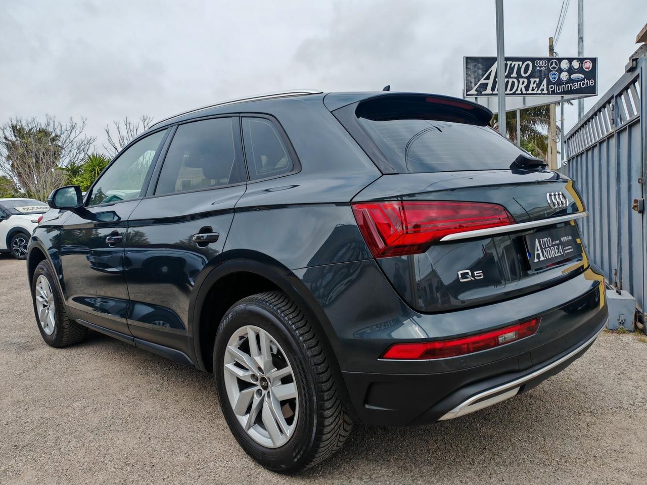 Audi Q5 2.0TDI ibrida full optional 2022