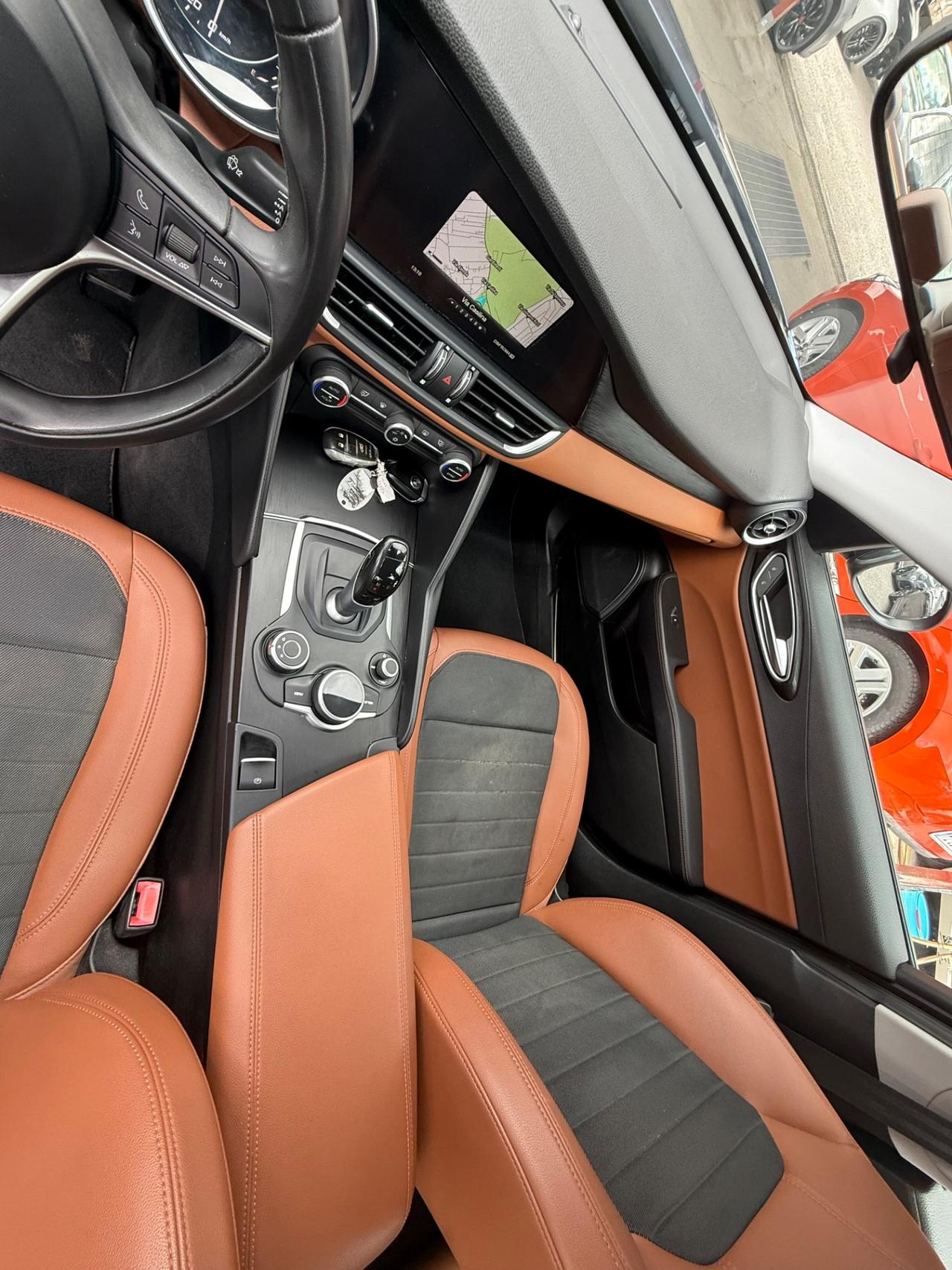 Giulia 2.2 150 CV AT8-veloce -rate-garanzia -