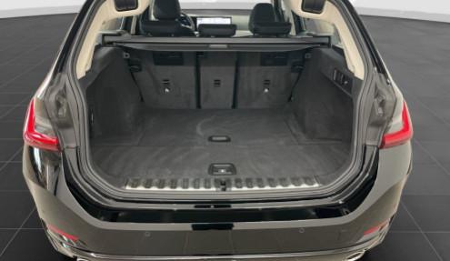 BMW 318 d Touring mhev 48V auto N1 Autocarro