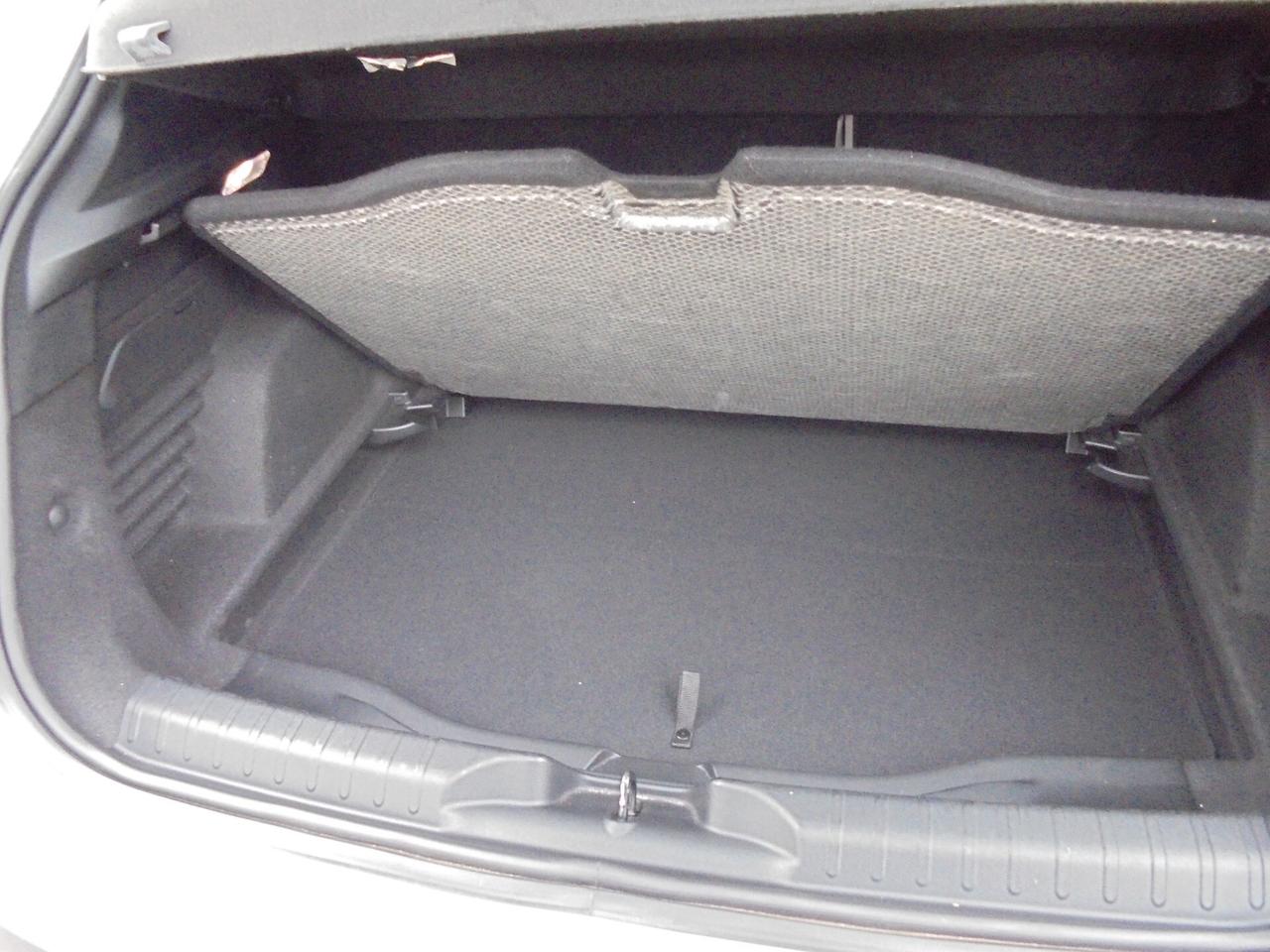 Fiat 600 Hybrid 110 CV DCT MHEV La Prima