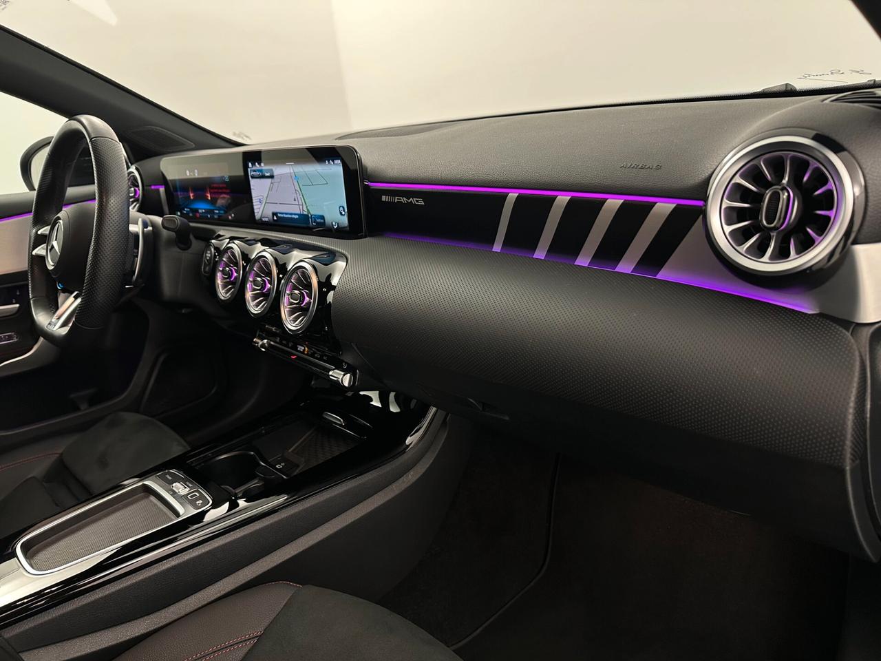 Mercedes-benz A 35 AMG 4 MATIC