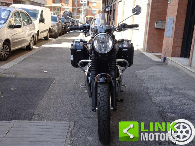 TRIUMPH Bonneville T100 Black Black Special Edition