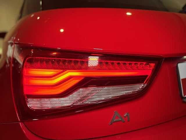 Audi A1 Sportback A1 SPB 1.4 TFSI 125 CV S tronic Admired