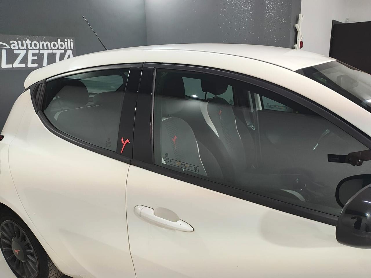 Lancia Ypsilon 1.2 69 CV 5 porte GPL km certificati